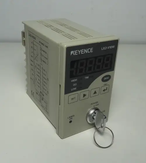 6426 MP Keyence LX2-V10W Digital Display Compact Laser Thrubeam Sensor.